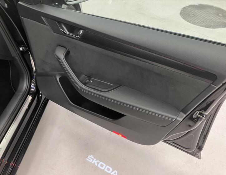 Škoda Superb 26