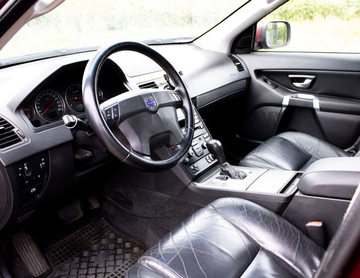Volvo XC90 10