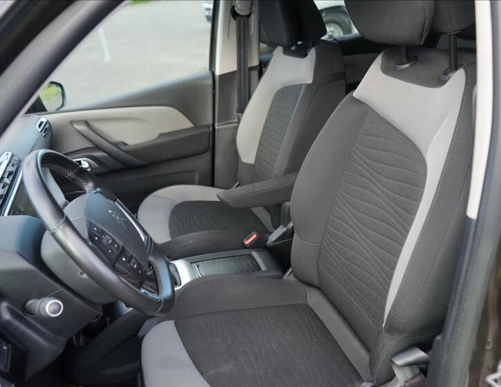 Citroën Grand C4 Picasso 9