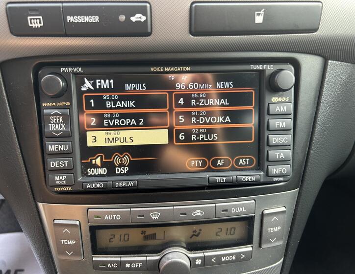 Toyota Avensis 71