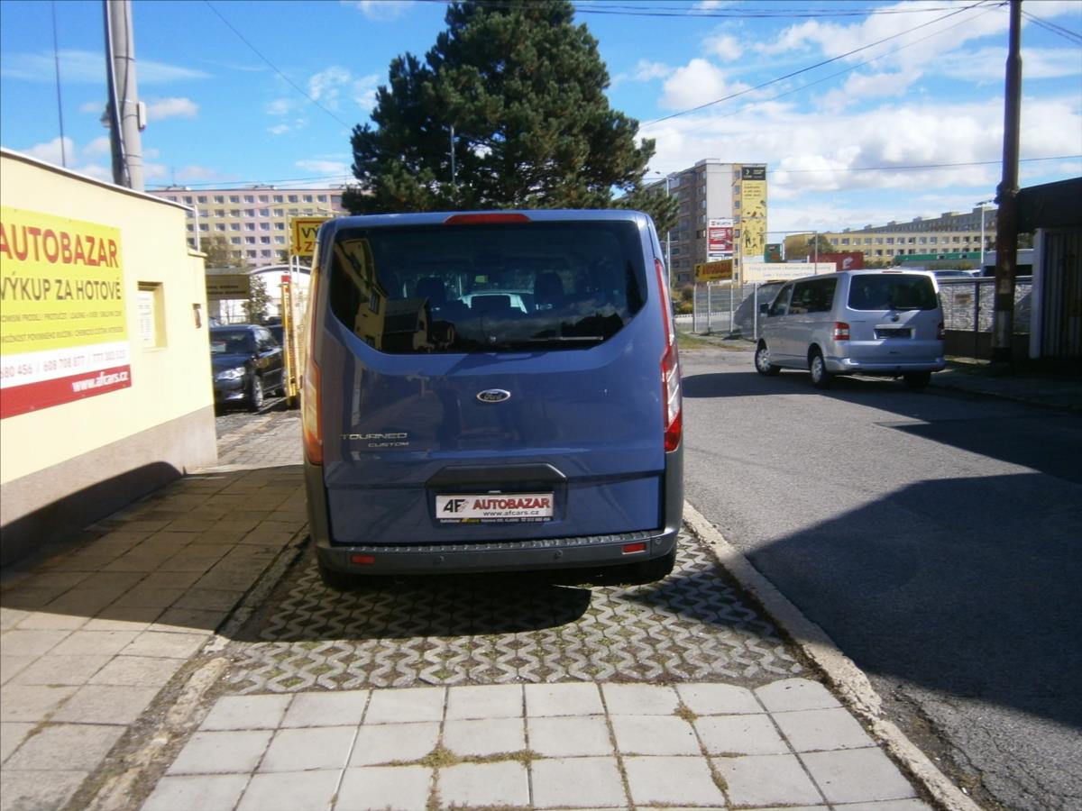 Ford Tourneo Custom