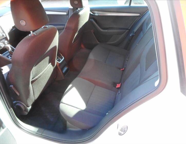 Škoda Octavia 27