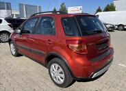Suzuki SX4 8