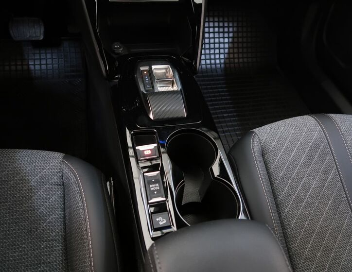 Peugeot 2008 16