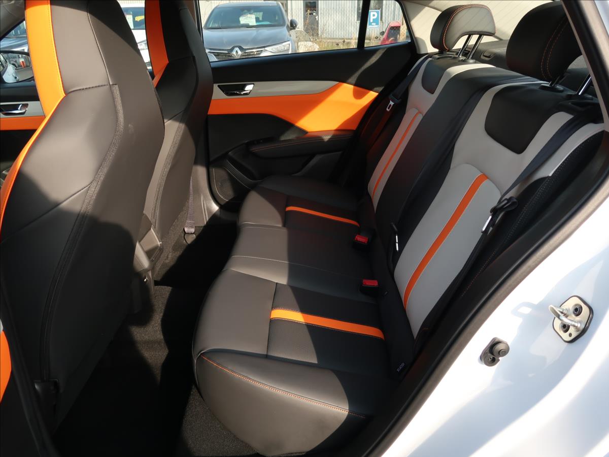 Dongfeng SHINE
