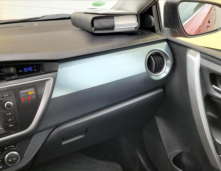 Toyota Auris 33