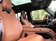Land Rover Defender 45