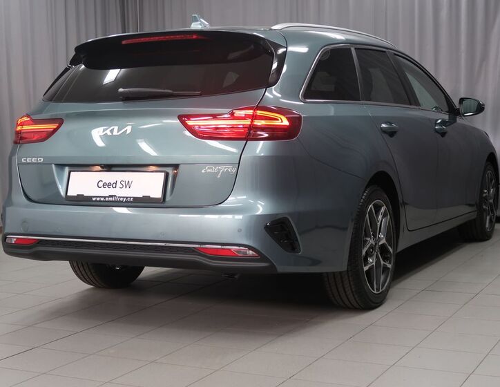 KIA Ceed 8