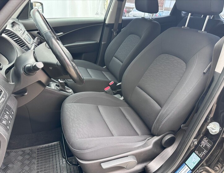 Hyundai ix20 10