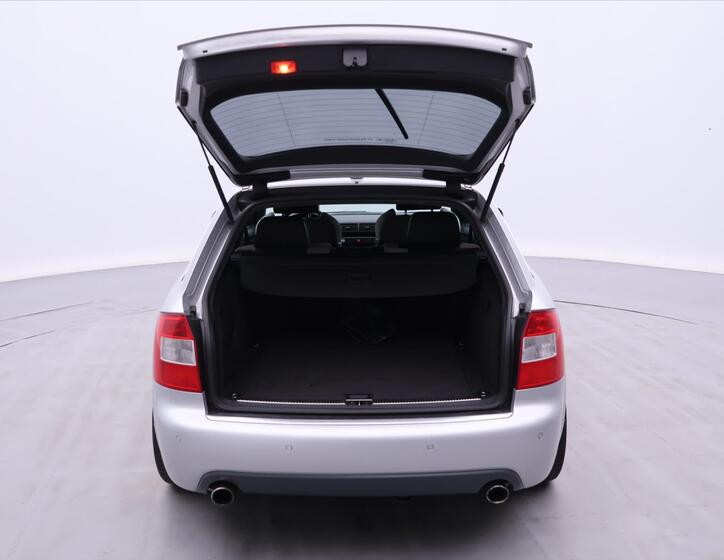 Audi S4 9