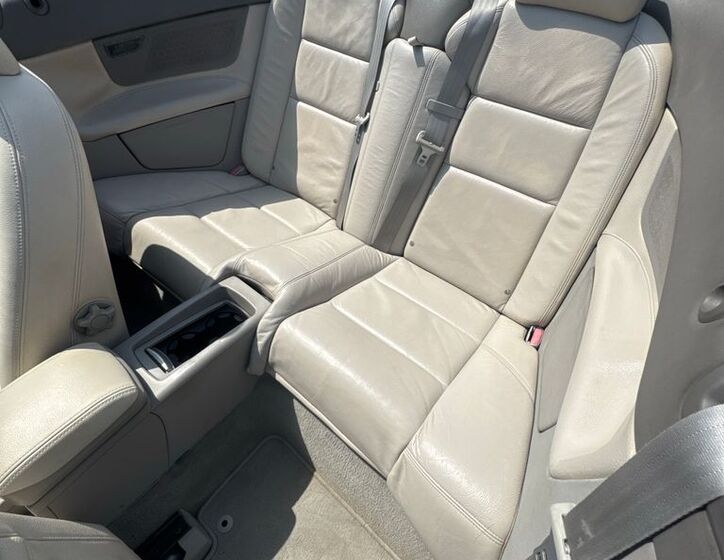 Volvo C70 33