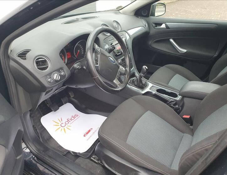 Ford Mondeo 8