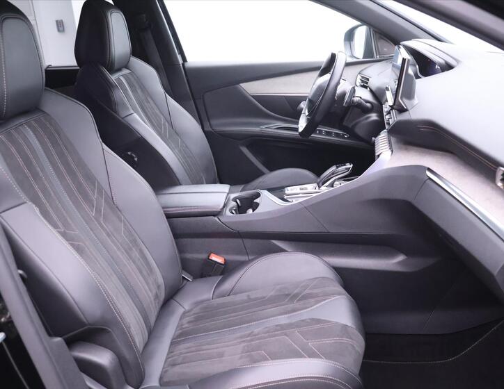 Peugeot 5008 12