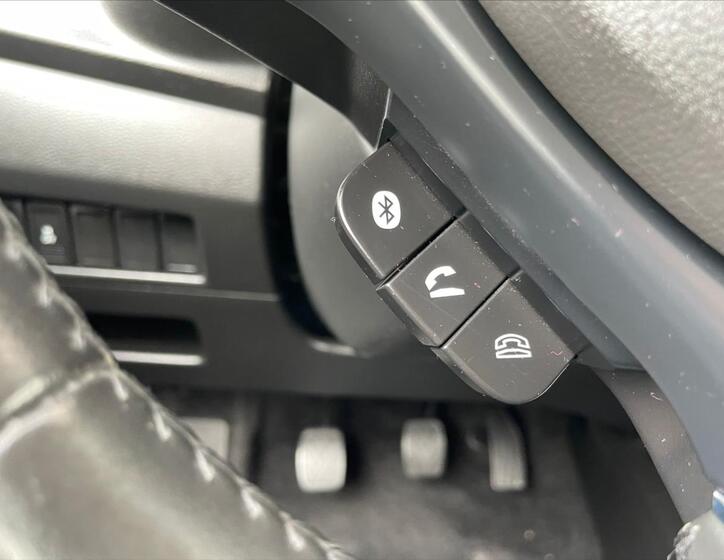 Suzuki Baleno 16