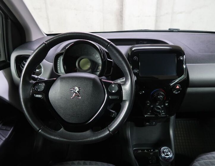 Peugeot 108 15