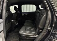 Audi Q7 36