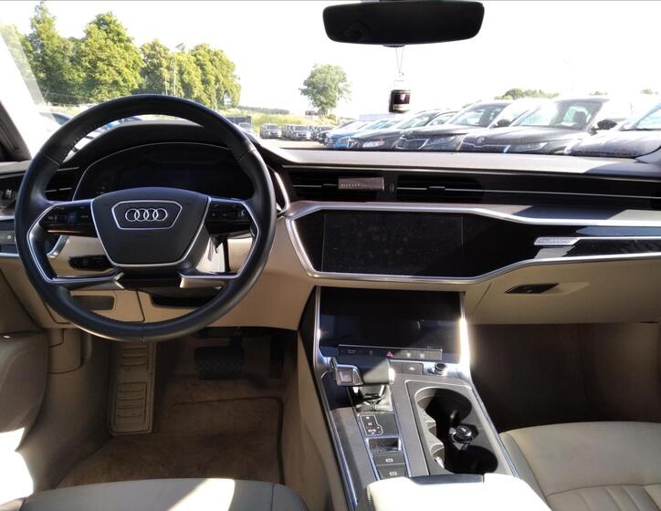Audi A7 11