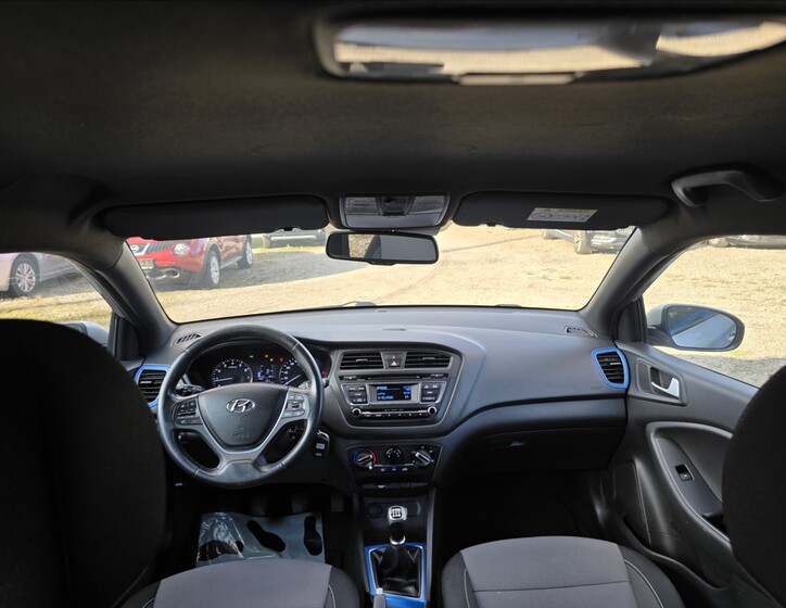 Hyundai i20 17