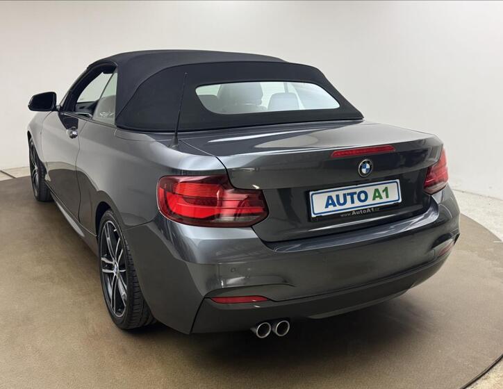BMW Řada 2 12