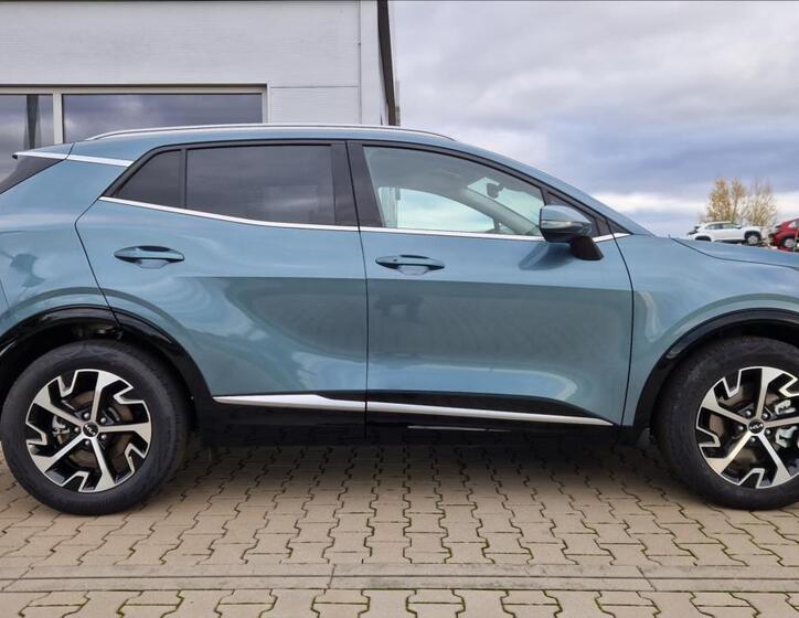 KIA Sportage 4