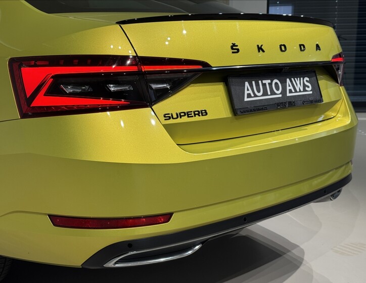 Škoda Superb 12
