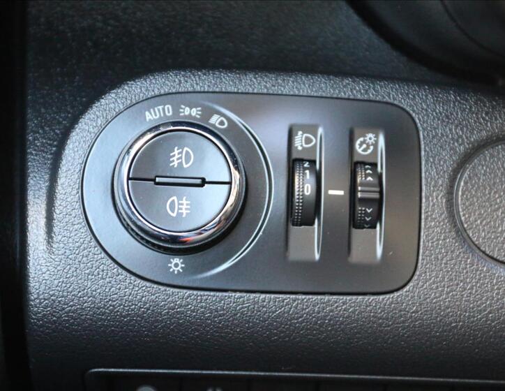 Opel Combo 32