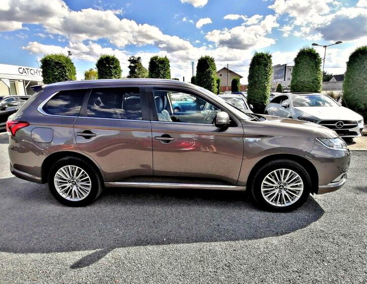 Mitsubishi Outlander 8