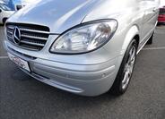 Mercedes-Benz Viano 38
