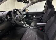 Toyota Yaris 9