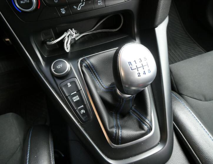 Ford Focus 32