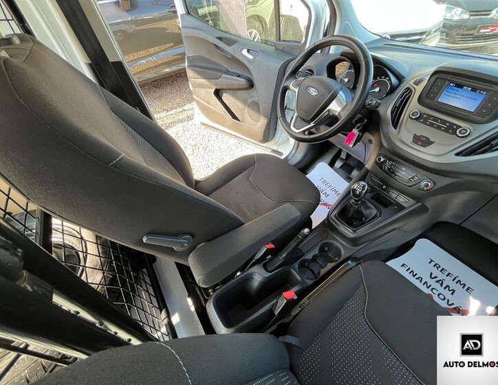 Ford Transit Courier 48