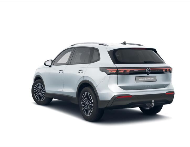 Volkswagen Tiguan 6