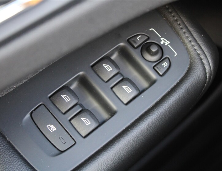 Volvo XC60 17