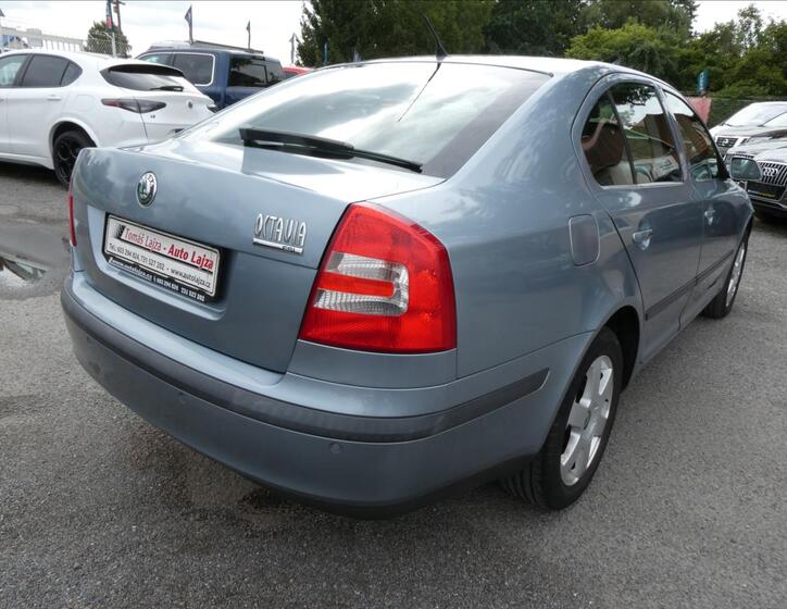 Škoda Octavia 10