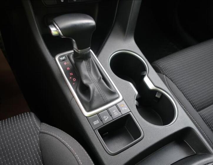 KIA Sportage 23