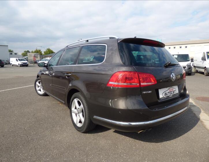Volkswagen Passat 71