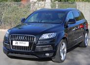 Audi Q7 1