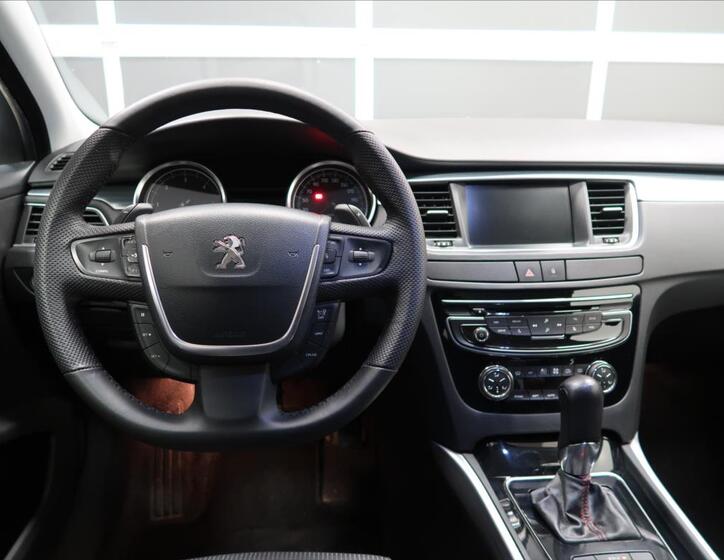 Peugeot 508 13