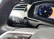Volkswagen Passat 36