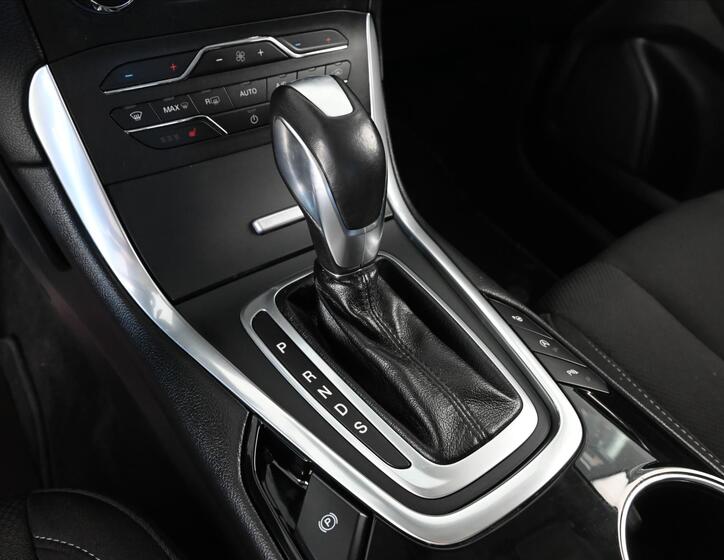 Ford S-MAX 20