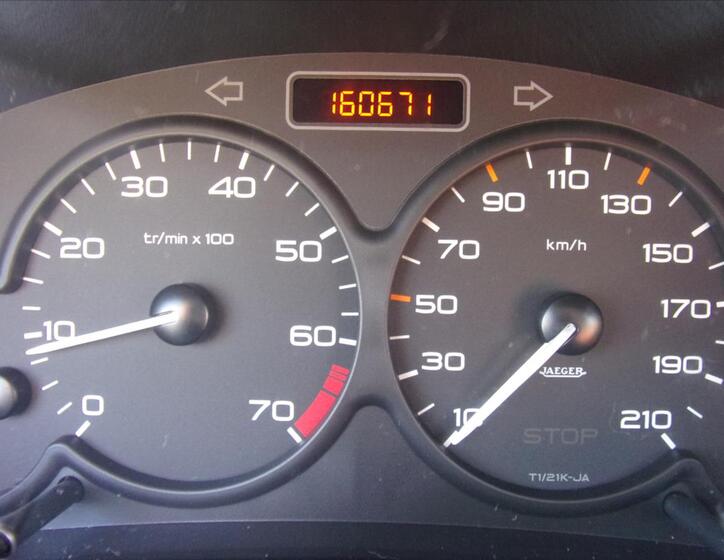 Peugeot 206 15