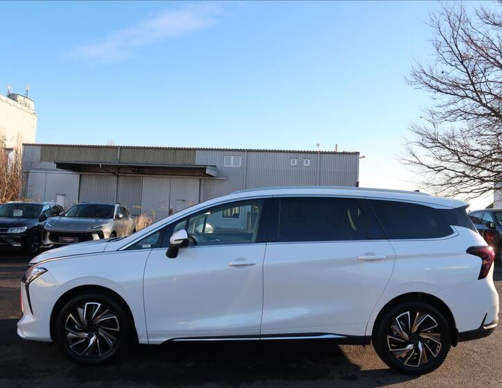 Dongfeng U-Tour 6