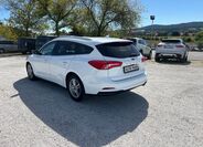 Ford Focus 13