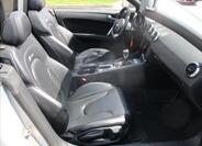 Audi TT 8