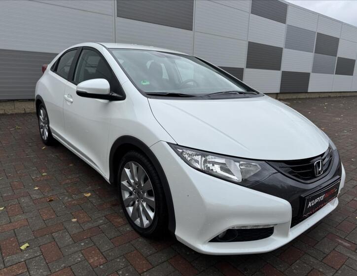 Honda Civic 9