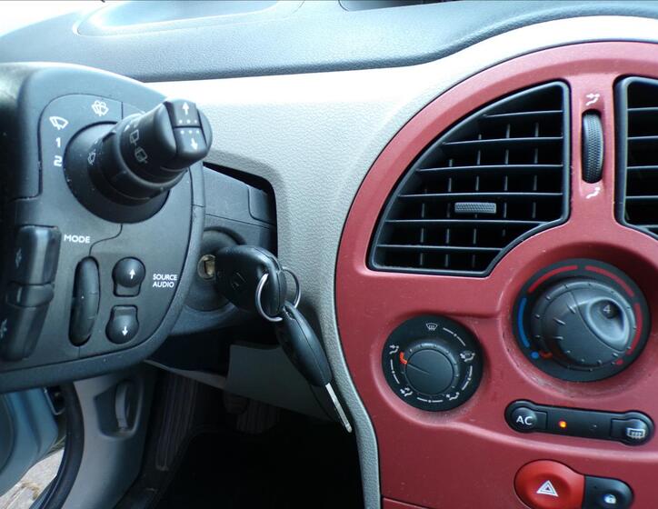 Renault Modus 11