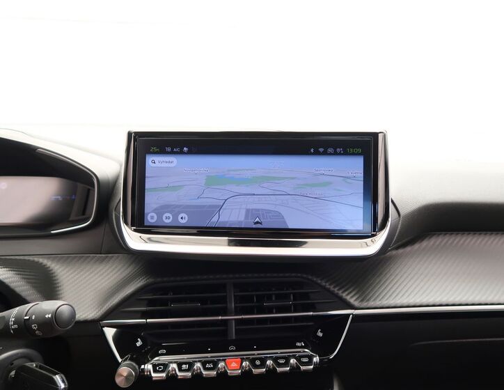 Peugeot 208 26