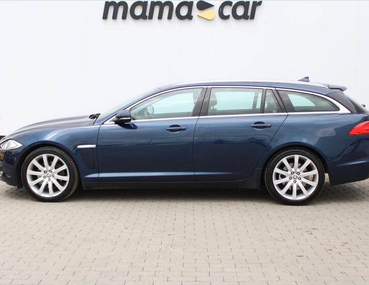 Jaguar XF 4