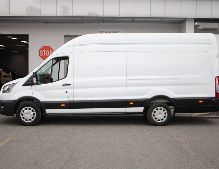 Ford Transit 5