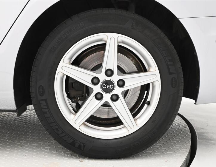 Audi A4 30